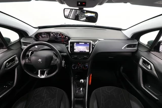 Peugeot 2008 Peugeot 2008 1.2 PureTech Blue Lion (Automaat) - afbeelding nr 2