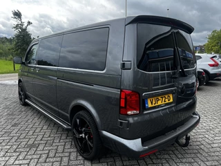 Volkswagen Transporter Volkswagen Transporter Bulli L2H1 2.0TDi 200pk DSG DC | Black Edition | Leer/alcantara | Dubbele cabine | 2x Schuifd m.Sluithulp | 20