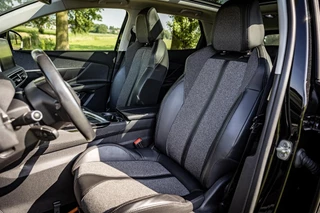 Peugeot 3008 Peugeot 3008 1.2 PureTech GT Line | Pano | Camera | Trekhaak - afbeelding nr 10