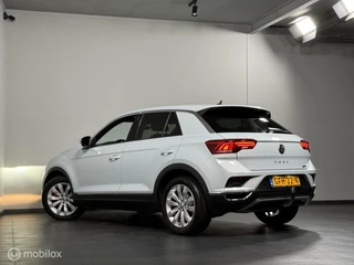 Volkswagen T-Roc Volkswagen T-Roc 2.0 TSI 4Motion SPORT | CARPLAY | CRUISE - afbeelding nr 2