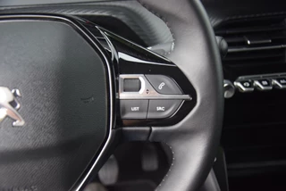 Peugeot 208 Peugeot 208 1.2 PureTech Active Carplay/Airconditioning - afbeelding nr 15