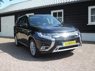 Mitsubishi Outlander - afbeelding nr 1