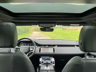 Land Rover Range Rover Evoque Land Rover Range Rover Evoque 1.5 P300e AWD R-Dynamic Pano - afbeelding nr 12