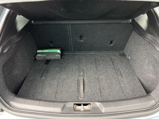 Volvo V40 Volvo V40 2.0 T2 Inscription Clima Adapt cruise Led NAP - afbeelding nr 36
