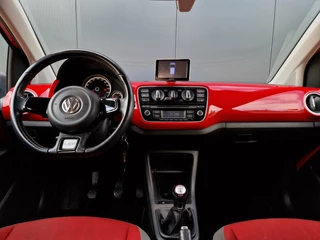 Volkswagen up! Volkswagen Up! 1.0 cross up! AIRCO | NAVI | STOELVERWARMING - afbeelding nr 3
