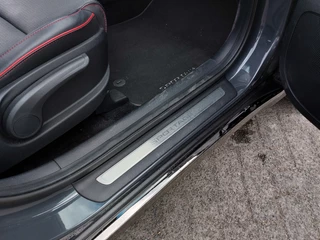 Kia Sportage 1.6 T-GDI 177pk Automaat GT-Line | Navi | Apple Carplay+Android Auto | Clima | Cruise | UBL Sound | Panorama Schuifdak | Led Koplampen | Keyless Entry | Pdc V+A+Camera | Privacy Glass |19''lm - afbeelding nr 33