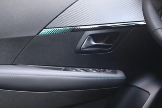 Peugeot 208 Peugeot 208 1.2 PureTech Allure Pack Adap-Cruise I Carplay I Camera - afbeelding nr 13