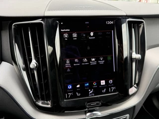 Volvo XC60 Volvo XC60 B4 197PK R-Design| Panodak| Adap.Cruise| Trekhaak| Camera - afbeelding nr 38