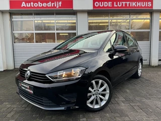 Volkswagen Golf Sportsvan 1.2TSI 110PK Navi Cruise PDC Trekhaak Bluetooth Stoelverwarming