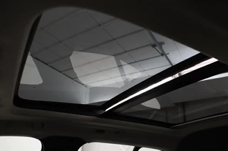 Volvo XC40 Volvo XC40 1.5 T4 Recharge R Design | Panoramadak |  Trekhaak | 360 camera | Stoel & stuurverwarming | Harman/Kardon | Adaptive cruise | Carplay - afbeelding nr 6