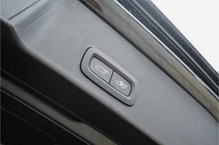 Volvo XC40 Volvo XC40 1.5 T5 Recharge Ultimate Bright Pano Leder H/K Memory Seats - afbeelding nr 12