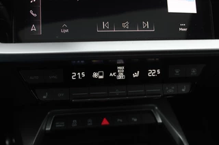 Audi S3 Audi S3 Limousine 2.0 TFSI quattro Edition One / Panoramadak / Camera / RS Seats / B&O / 19'' / Matrix LED / Navigatie / Dodehoek / ACC / Stoelverwarming / DAB - afbeelding nr 26