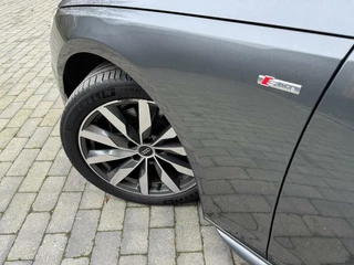 Audi A4 Audi A4 Avant 35 TFSI S edition Competition Automaat | Adaptieve cruise control | Lane Assist | Navigatiesysteem MMI+ | Apple CarPlay | Black optic | Parkeersensoren voor en achter - afbeelding nr 55