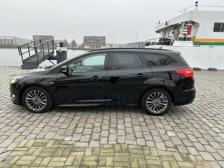 Ford Focus navi airco/ecc nieuwstaat! - afbeelding nr 41