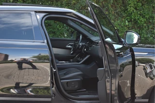 Land Rover Range Rover Velar Land Rover Range Rover Velar 2.0 P250 Turbo AWD R-Dynamic Drive Pro Pack | Keyless | Digitale tellers | Pano.dak | Carplay | Adapt.CC | Camera | Meridian | Elekt.stoelen - afbeelding nr 43