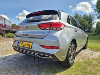Hyundai i30 Hyundai i30 1.0 T-GDi MHEV Comfort Smart - afbeelding nr 17