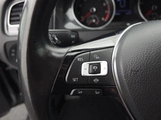 Volkswagen Golf AUTOMAAT / NAVI / CLIMA / PDC / BLUETOOTH / CRUISE / CARPLAY / NL-AUTO - afbeelding nr 22