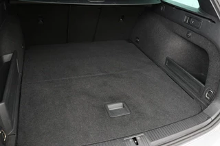 Volkswagen Passat Volkswagen Passat 1.4 TSI GTE | Standkachel | Adaptive cruise |  Stoelverwarming | Camera | Matrix LED | Carplay | Side Assist | Massage | PDC | Na - afbeelding nr 23