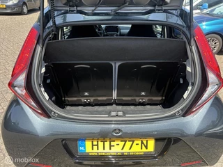 Toyota Aygo Toyota Aygo 1.0 VVT-i x-joy Carplay - afbeelding nr 15