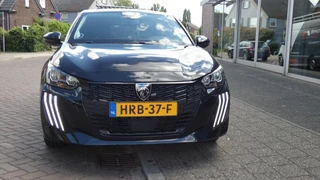 Peugeot 208 Peugeot 208 1.2 Pure-Tech Precision * NAVI * CRUISE * CLIMATE * CAMERA * 16L.M.V - afbeelding nr 2