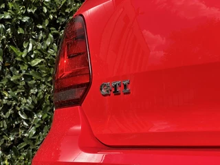 Volkswagen Polo Volkswagen Polo 1.8 TSI GTI, FACELIFT, NAVI, CRUISE, LED, ECC-AIRCO, STOELVERWARMING, PARKEERSENSOREN, LICHTMETAAL 17