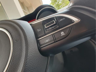 Suzuki Swift Suzuki Swift 1.2 STIJL SMART HYBRID Clima | Keyless | Stoelverwarming - afbeelding nr 20
