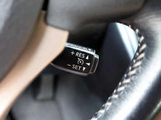 Lexus IS Lexus IS 300h 25th Edition | Vol Leder | Stoelverwarming | Parkeersensor - afbeelding nr 24