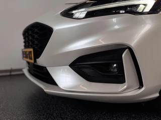 Ford Focus Ford Focus 1.0 EcoBoost Titanium Business | Automaat | ST Line | Camera | Carplay - afbeelding nr 34