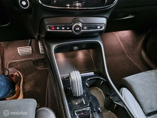 Volvo XC40 Volvo XC40 1.5 T5 Recharge R-Design Ecc Leder/Alcant Blackline - afbeelding nr 36
