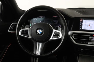 BMW 3 Serie BMW 3-serie Touring 320i High Executive (PANORAMADAK, TREKHAAK WEGKLAPBAAR, CAMERA, NAVIGATIE, NL-AUTO, DEALER ONDERHOUDEN) - afbeelding nr 4
