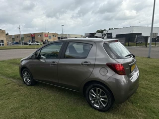 Toyota Yaris Toyota Yaris 1.3 VVT-i Trend - NAVI/LANEASSIST/CAM/LED/NAP - afbeelding nr 5