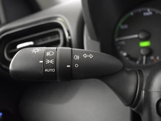 Toyota Yaris Toyota Yaris 1.5 Hybrid Active | Camera | Carplay & Android auto - afbeelding nr 18