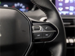 Peugeot 5008 (APPLE CARPLAY, GROOT NAVI, PARKEERSENSOREN, LANE ASSIST, SPORTSTOELEN, TREKHAAK, CRUISE, DRAADLOZE TELEFOONLADER, NIEUWE APK, NIEUWSTAAT) - afbeelding nr 19