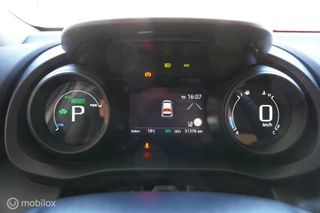 Toyota Yaris Toyota Yaris 1.5 Hybrid Dynamic, 2022, 31.376 KM, Airco - afbeelding nr 26