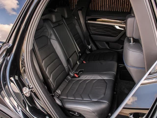 Volkswagen Touareg | BLACK STYLE | PANORAMADAK | LEDER | HEAD-UP | KEYLESS | MASSAGE | VENTILATIE | - afbeelding nr 19