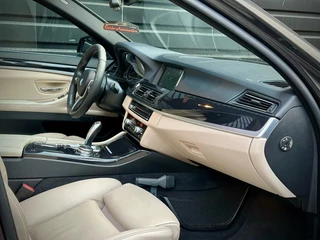 BMW 5 Serie BMW 5 Serie Touring 520i M-SPORT PANO|VIRTUAL|COMFORTSTOEL|HAAK - afbeelding nr 17
