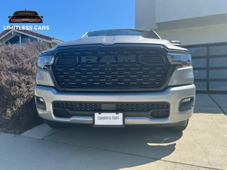 Dodge Ram 1500 Dodge Ram 1500 Night edition 3.6L E-torque 2025 Model - afbeelding nr 3