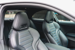 BMW 2 Serie BMW 2-serie Coupé M240i xDrive | Schuifdak | M-sportstoelen | M Perf | HUD | Active cruise | Eibach | Rijdersauto Edition - afbeelding nr 64