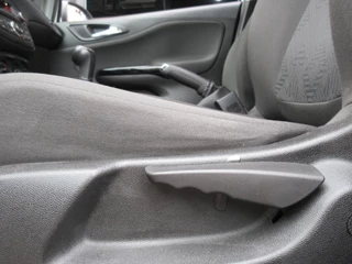 Opel Corsa Opel Corsa 1.4 Favourite 5 Deurs Airco PDC - afbeelding nr 20