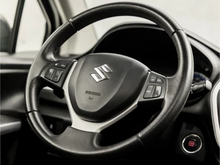 Suzuki S-Cross Suzuki S-Cross SX4 1.6 Exclusive Automaat (PANORAMADAK, CLIMATE, CRUISE, GETINT GLAS, SPORTSTOELEN, LM VELGEN, BLUETOOTH, NIEUWE APK, NIEUWSTAAT) - afbeelding nr 16