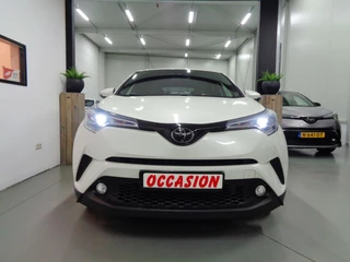 Toyota C-HR Toyota C-HR 1.2 Executive/ Camera/ Navi/ Led/ 18''/ Leder/ PDC - afbeelding nr 25