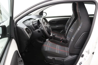 Peugeot 108 Peugeot 108 1.0 e-VTi Access | Airco | 5-deurs! | Bluetooth - afbeelding nr 4