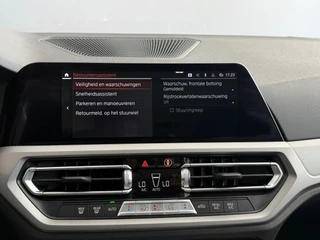 BMW 3 Serie BMW 3-serie 320i BNS Edit Navi|Sportstoelen|Apple Carplay|Dealer Onderhouden - afbeelding nr 22