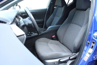 Toyota C-HR Toyota C-HR 1.8 Hybrid Camera Stuur&Stoelverwarming Cruise - afbeelding nr 16