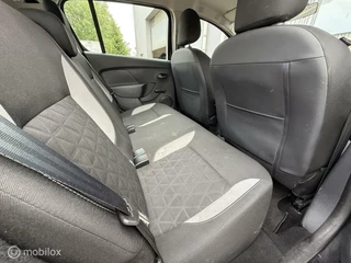 Dacia Sandero Stepway Dacia Sandero 0.9 TCe Stepway Lauréate 2015 / Airco / Navigatie / Bluetooth / 2e eigenaar NAP - afbeelding nr 13