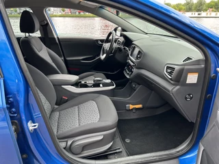 Hyundai IONIQ Hyundai IONIQ Comfort EV Full electric Navi/Camera Airco/ECC - afbeelding nr 3