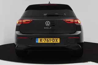 Volkswagen Golf Volkswagen Golf 1.0 TSI Life (PARKEERSENSOREN, CRUISE CONTROL ADAPTIEF, NAVIGATIE, NL-AUTO) - afbeelding nr 7