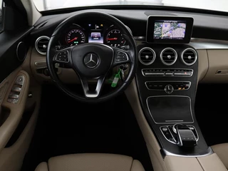Mercedes-Benz C-Klasse Mercedes-Benz C-klasse 180 AMG | Panoramadak | Leder | Camera |  Navigatie | Climate control | Full LED | Cruise control | Park Assist | Bluetooth - afbeelding nr 3