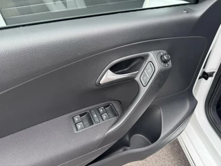 Volkswagen Polo Volkswagen Polo 1.0 TSI BlueMotion Org NL|Navi|Airco|Carplay - afbeelding nr 32