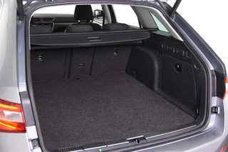Škoda Superb Škoda Superb Combi 1.4 TSI iV Hybrid *1ste Eigenaar*Memory*Trekhaak* - afbeelding nr 33